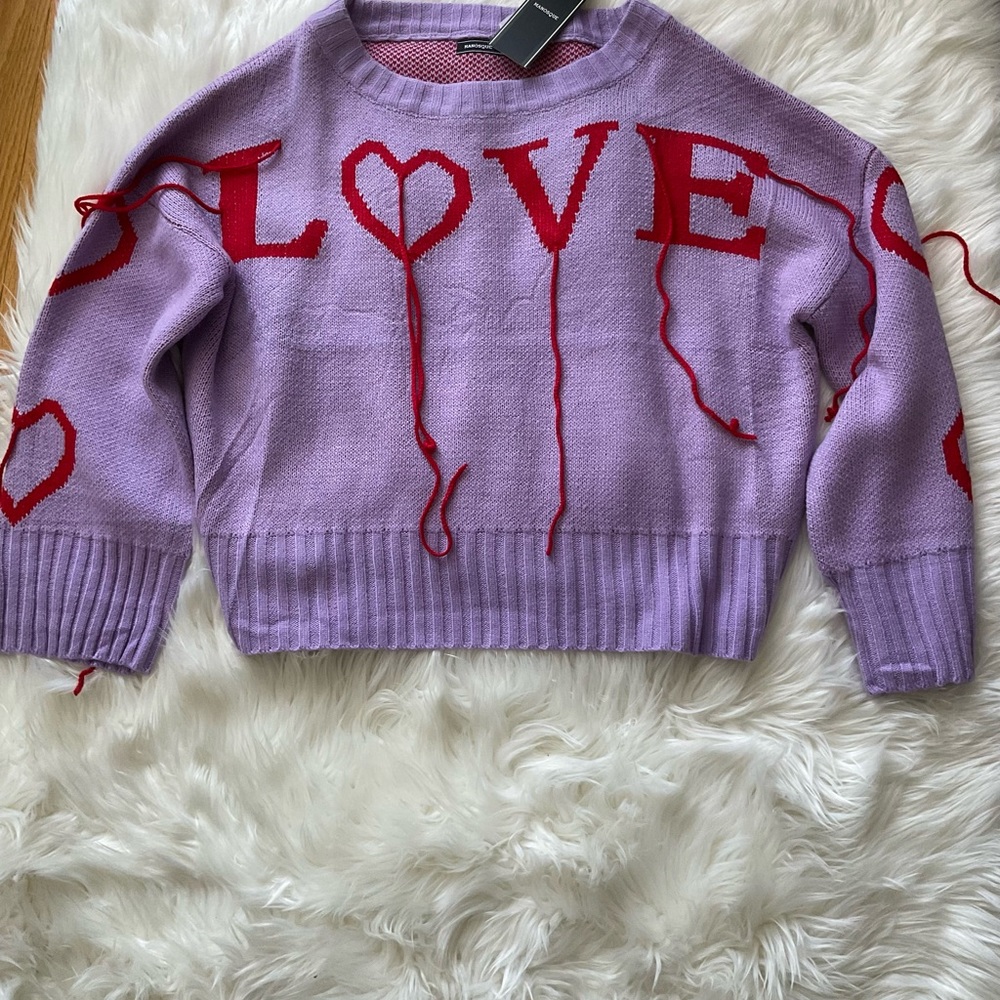 🛑🛑🛑LOVE ❤️ SWEATER